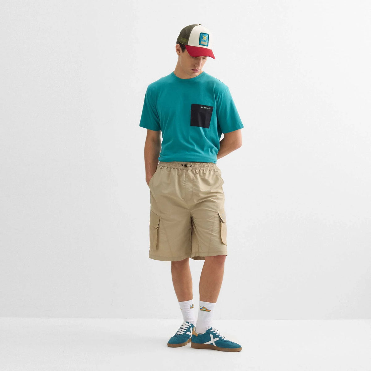 PANTALONES CORTOS MUNICH PARA HOMBRE MODELO BERMUDA TREK STREETWEAR CAMEL REFERENCIA 2507484