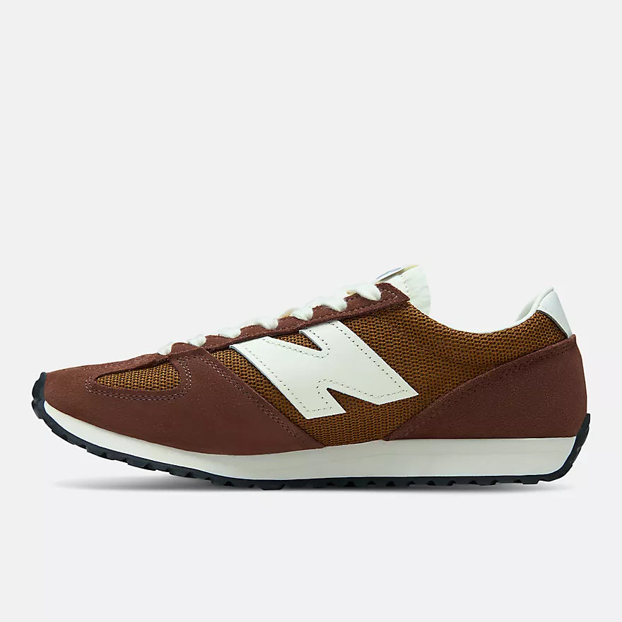 NEW BALANCE 471 RICH OAK: brun sneakers för dam