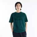 NEW BALANCE | CAMISETA | HOMBRE | ATHLETICS FLOCKED LOGO T-SHIRT GREEN | VERDE