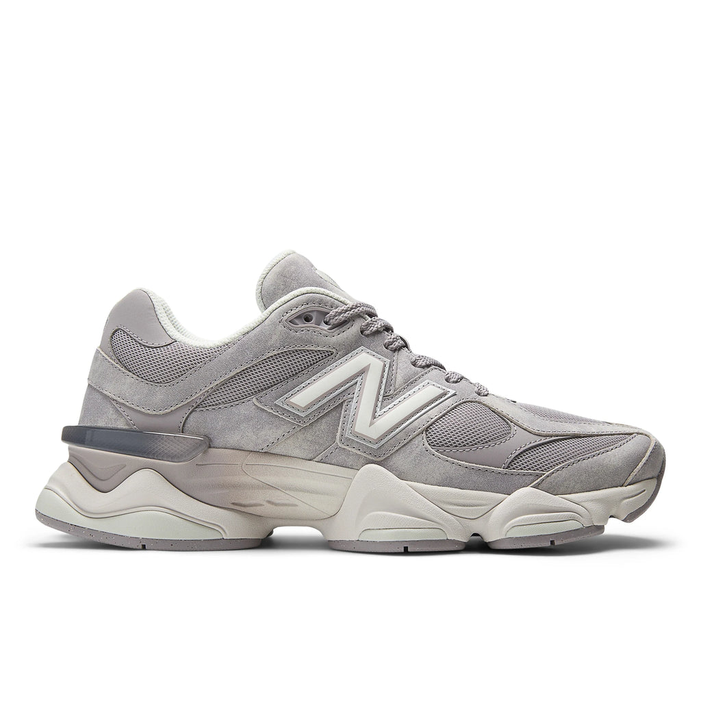 NEW BALANCE | SNEAKERS | MUJER | U906087O TRUFFLE SALT | LILA