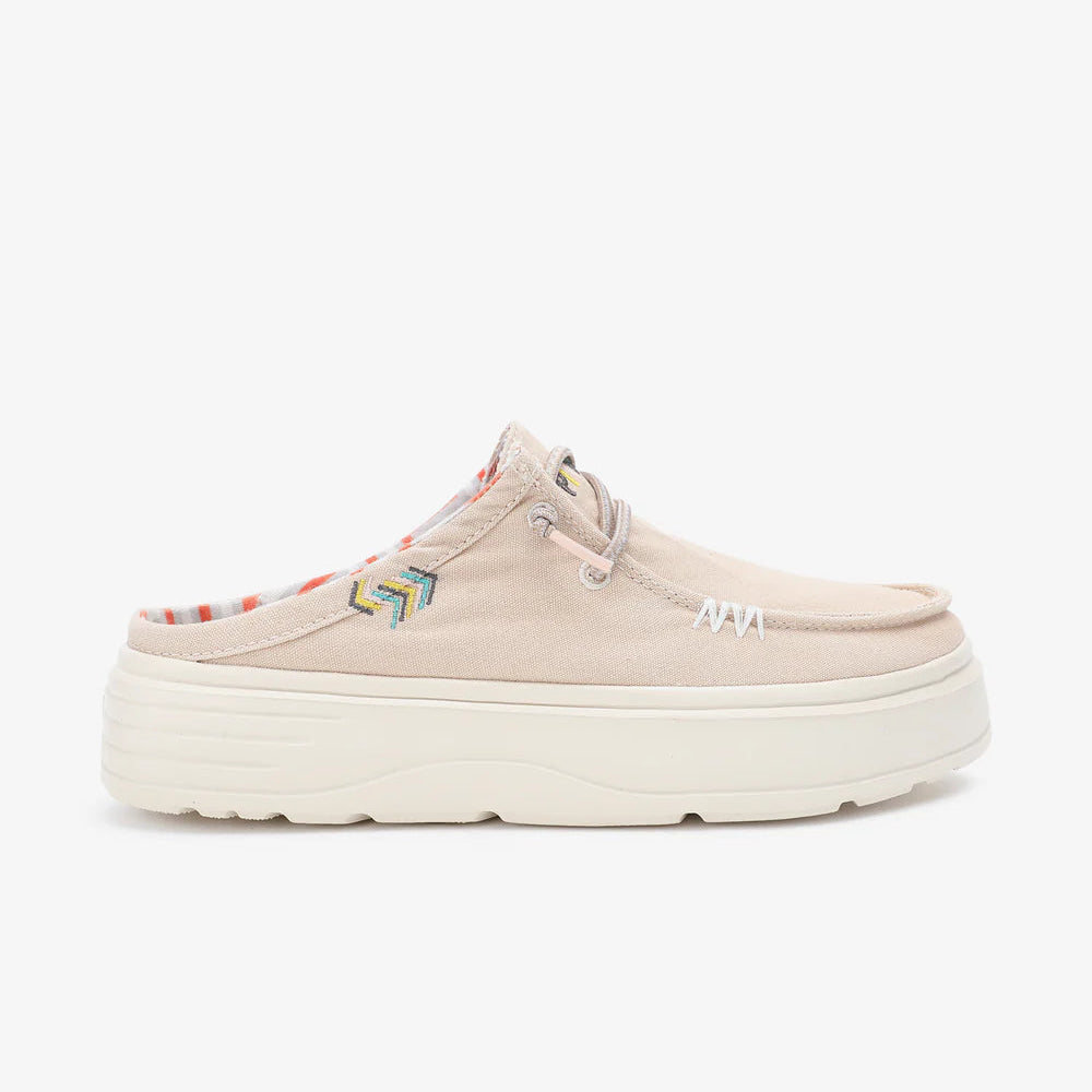 PITAS | ZUECOS | MUJER | CAPARICA | BEIGE