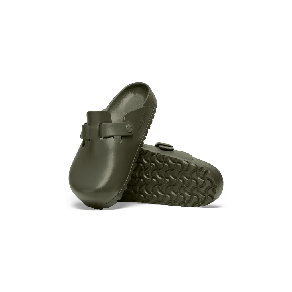 Sandalias para hombre markca Birkenstock modelo BOSTON ESSENTIALS EVA KHAKI en color caqui