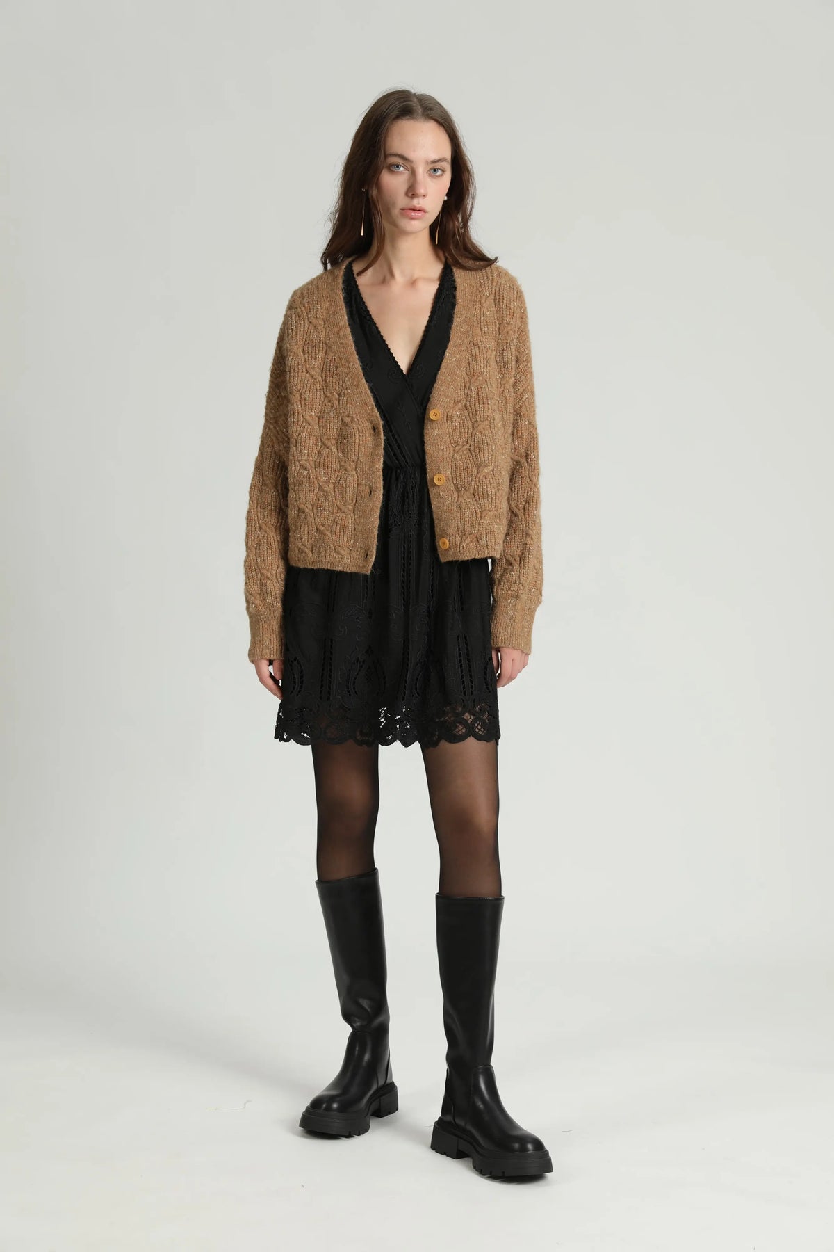 SEE U SOON Kyron Camel: braun cardigan für Damen