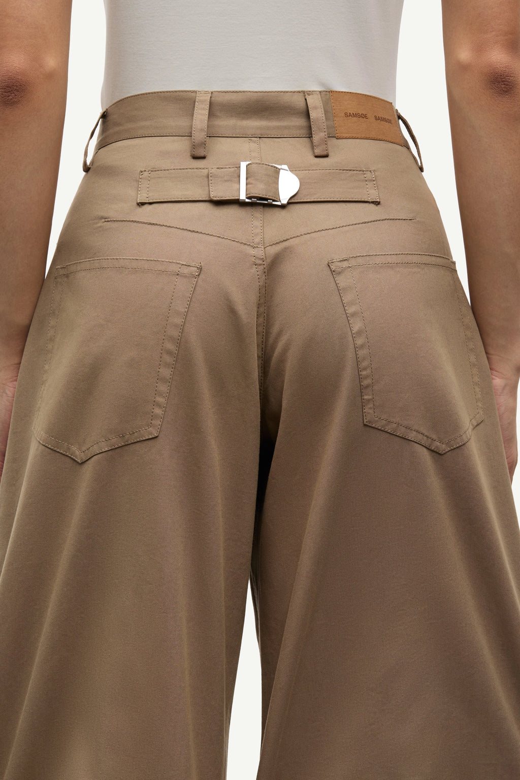 SAMSOE Saharpo LEAD GRAY: beige Hose für Damen