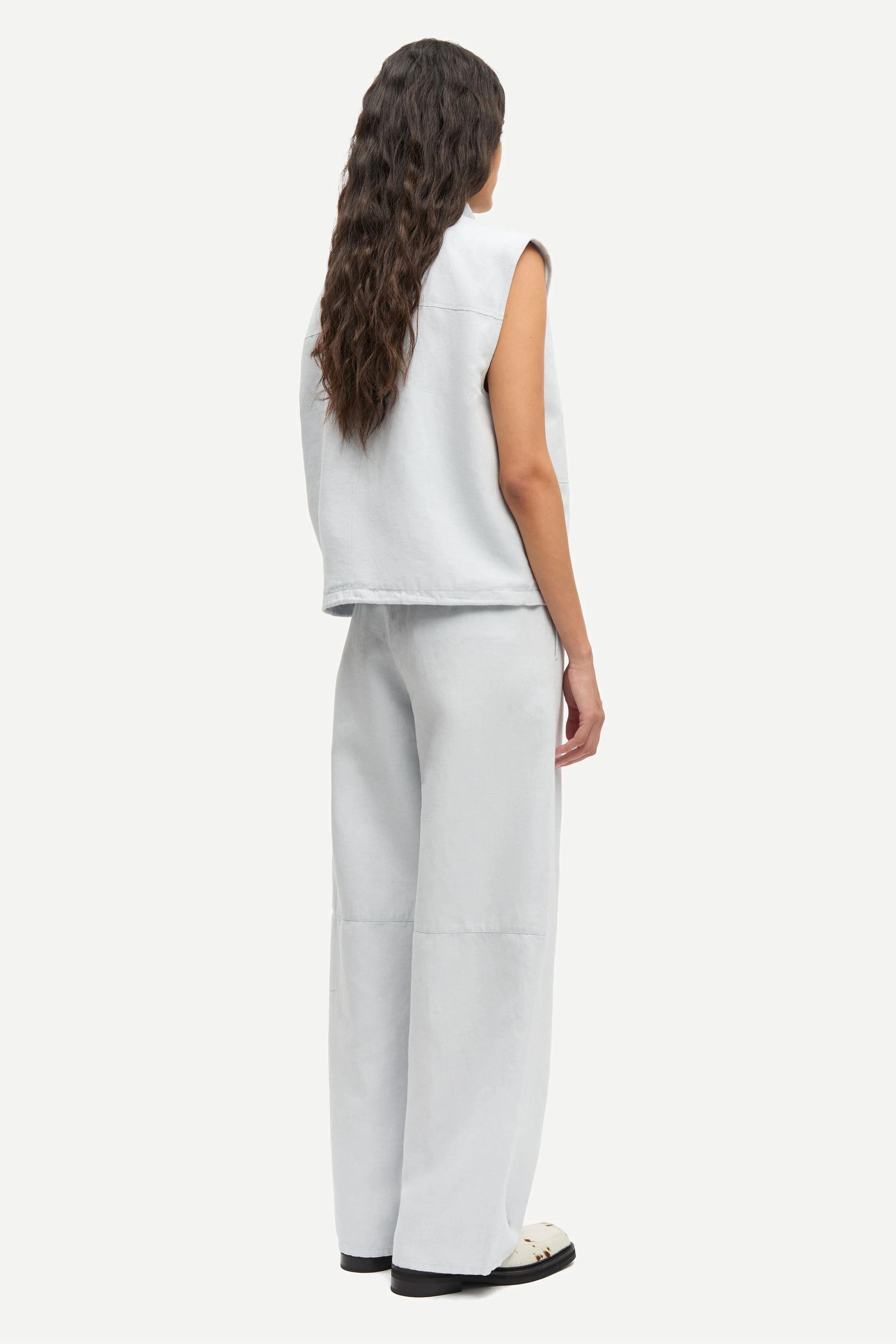 SAMSOE | CHAQUETAS | MUJER | SAKAILA VEST 15930 GRAY DAWN MEL. | BLANCO