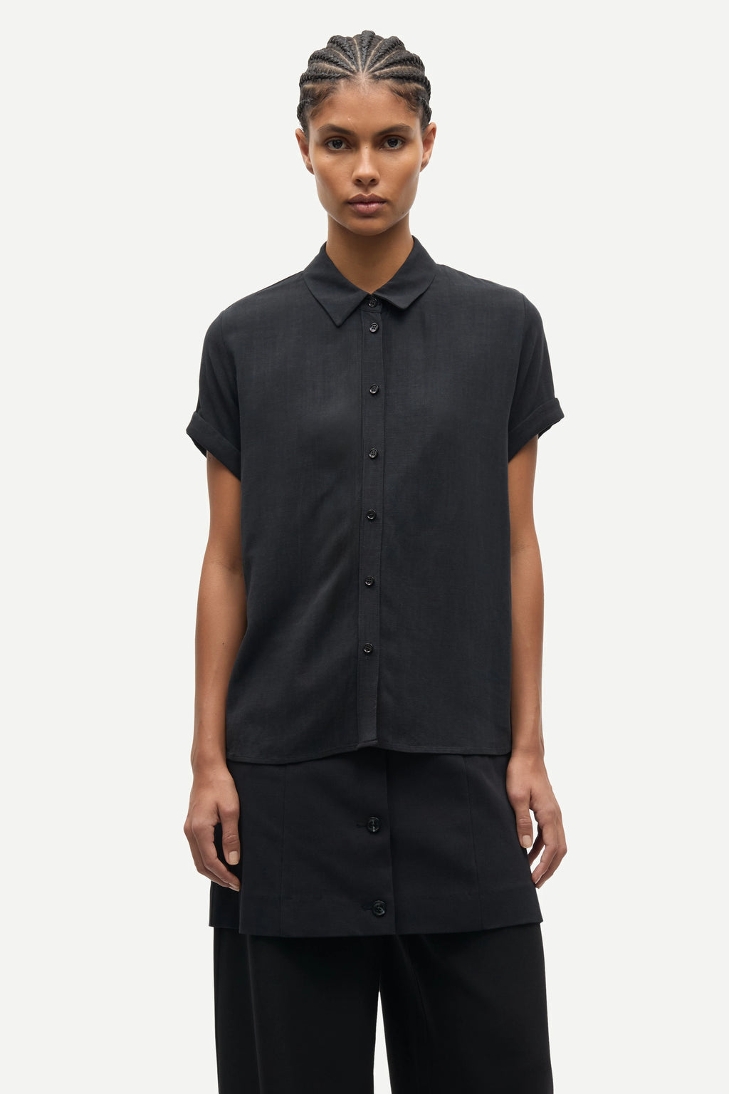 SAMSOE Samajana SS Shirt 1 Black: sort camisas til kvinder