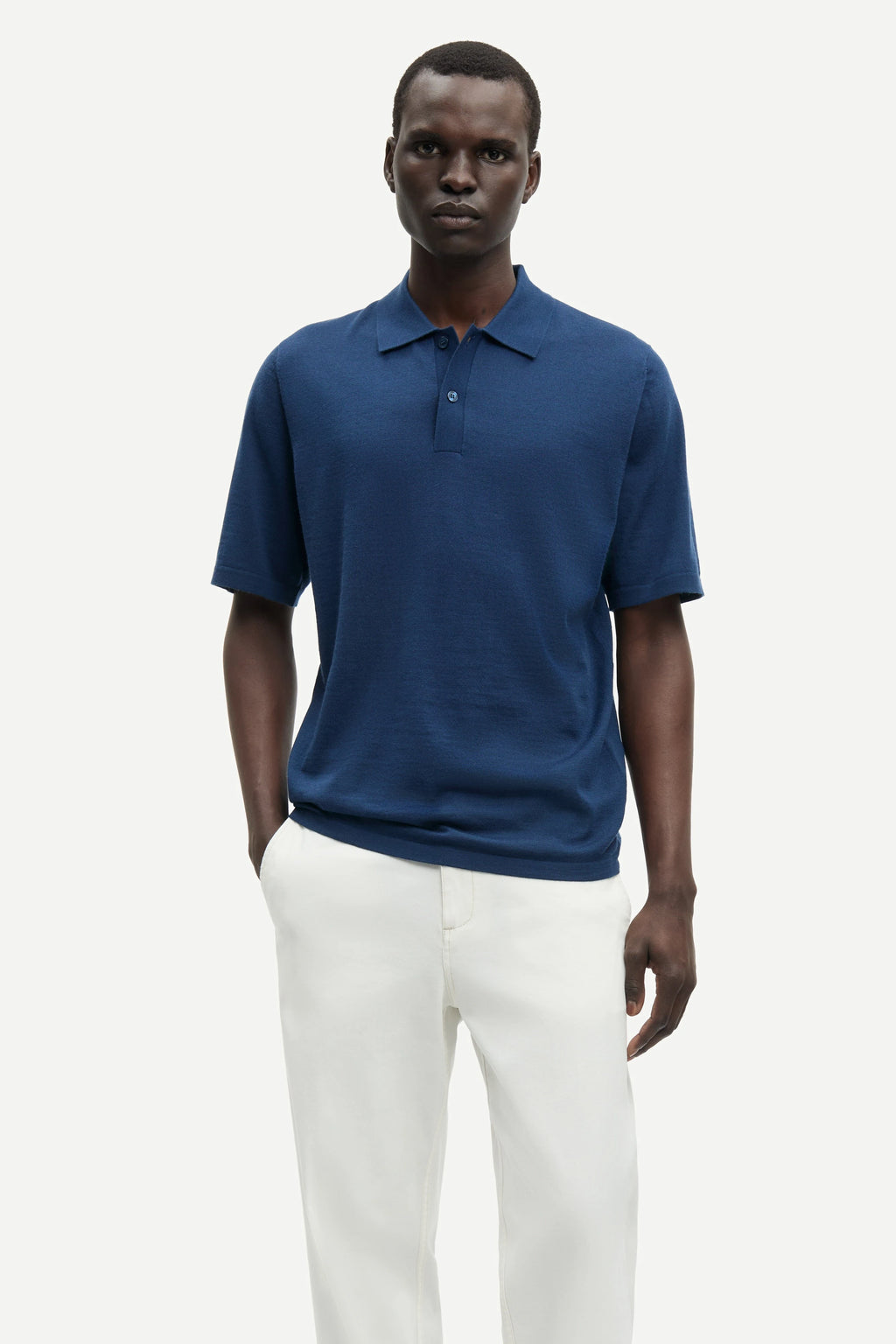 SAMSOE Sarowan KNIT POLO: blå polo til mænd