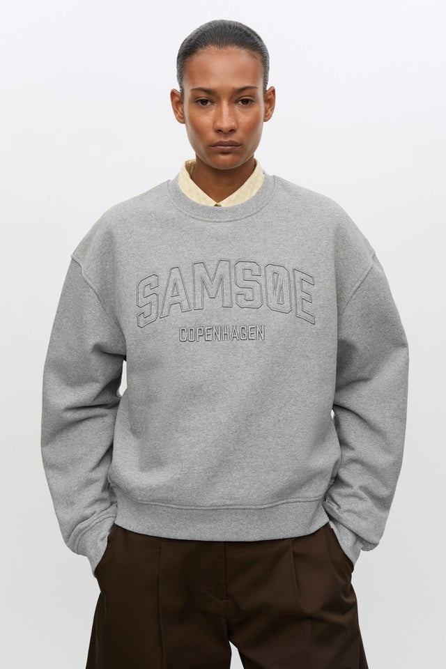 SAMSOE | JERSEYS | MUJER | SAVAN SWEAT 1569G GREY MEL. LOGO | GRIS