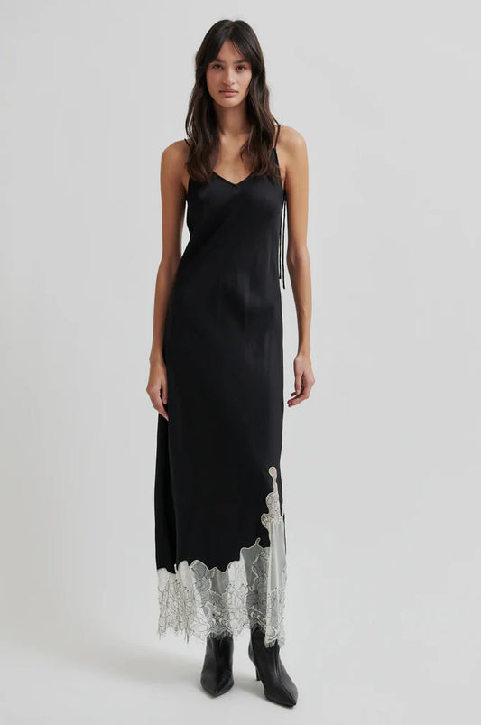 SECOND FEMALE | VESTIDOS | MUJER | WILA STRAP DRESS BLACK | NEGRO