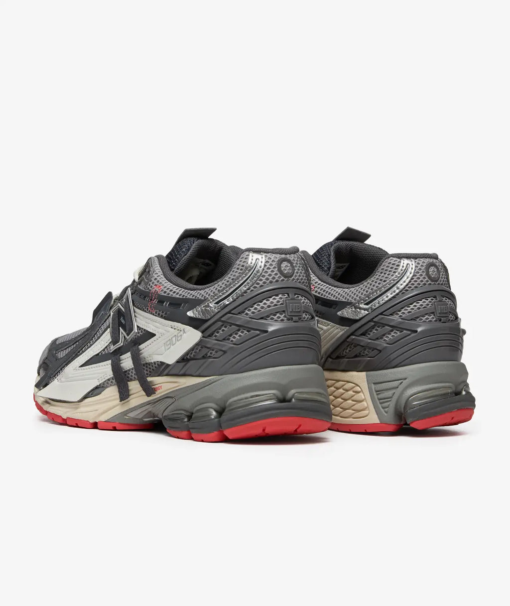 NEW BALANCE 1906 Slate GREY: gris baskets pour homme