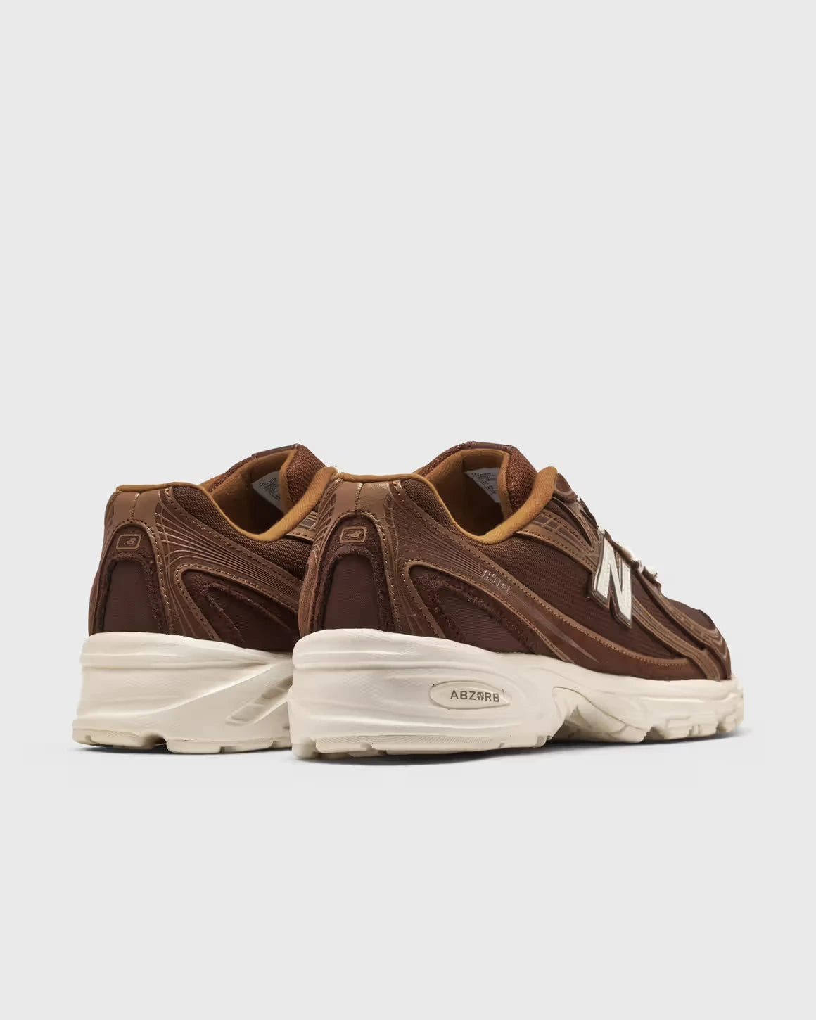 NEW BALANCE 740 Pumpernickel: marrone sneakers da donna