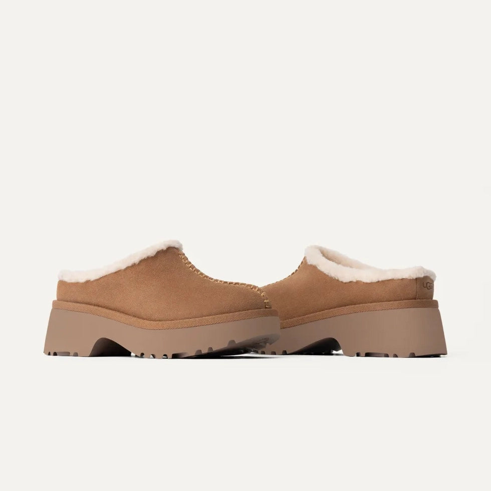 UGG | ZUECOS | MUJER | NEW HEIGHTS COZY CLOG CHESTNUT | MARRÓN