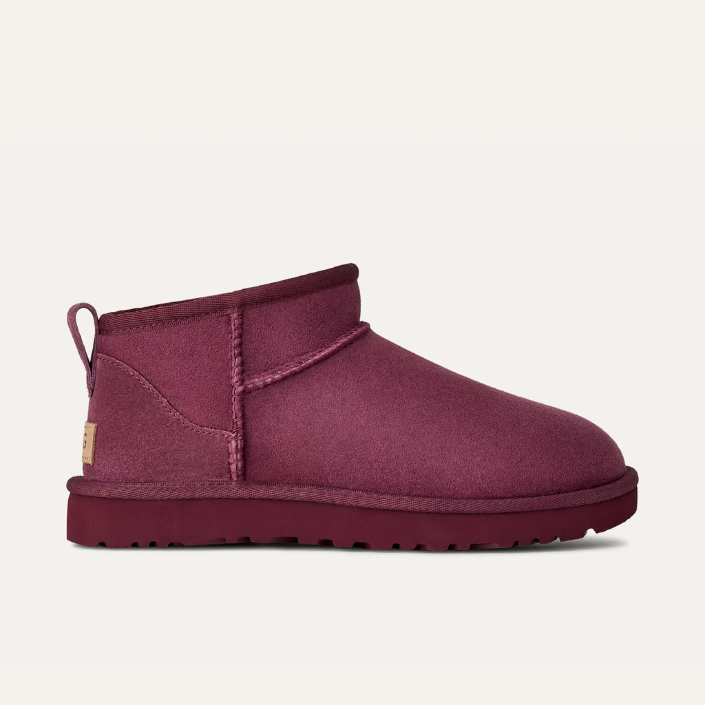 UGG Classic Ultra MINI Burnt Magenta: أحمر بوت قصير للنساء
