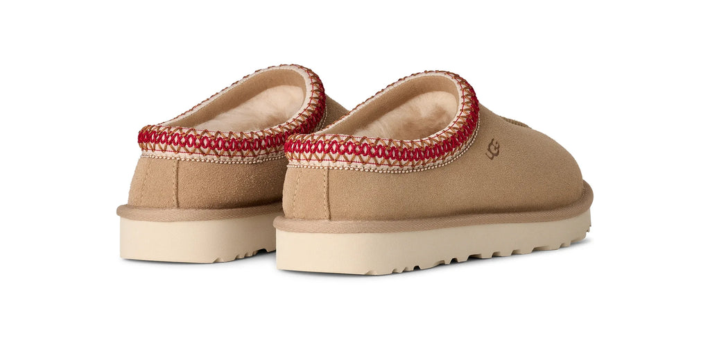 UGG | MULES Y ZUECOS | MUJER | W TASMAN II SAND/DARK CHERRY | MARRÓN