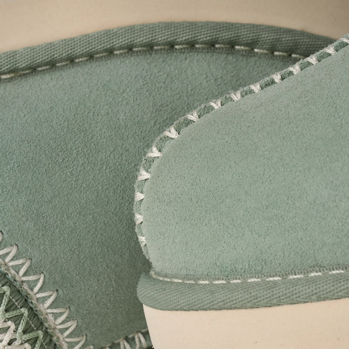UGG W Tasman Meadow Accent Artichoke: vert sabots pour femme
