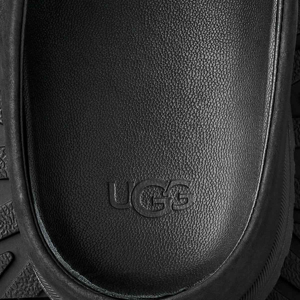 UGG M OTZO CLOG Black: czarny buty dla mężczyzn