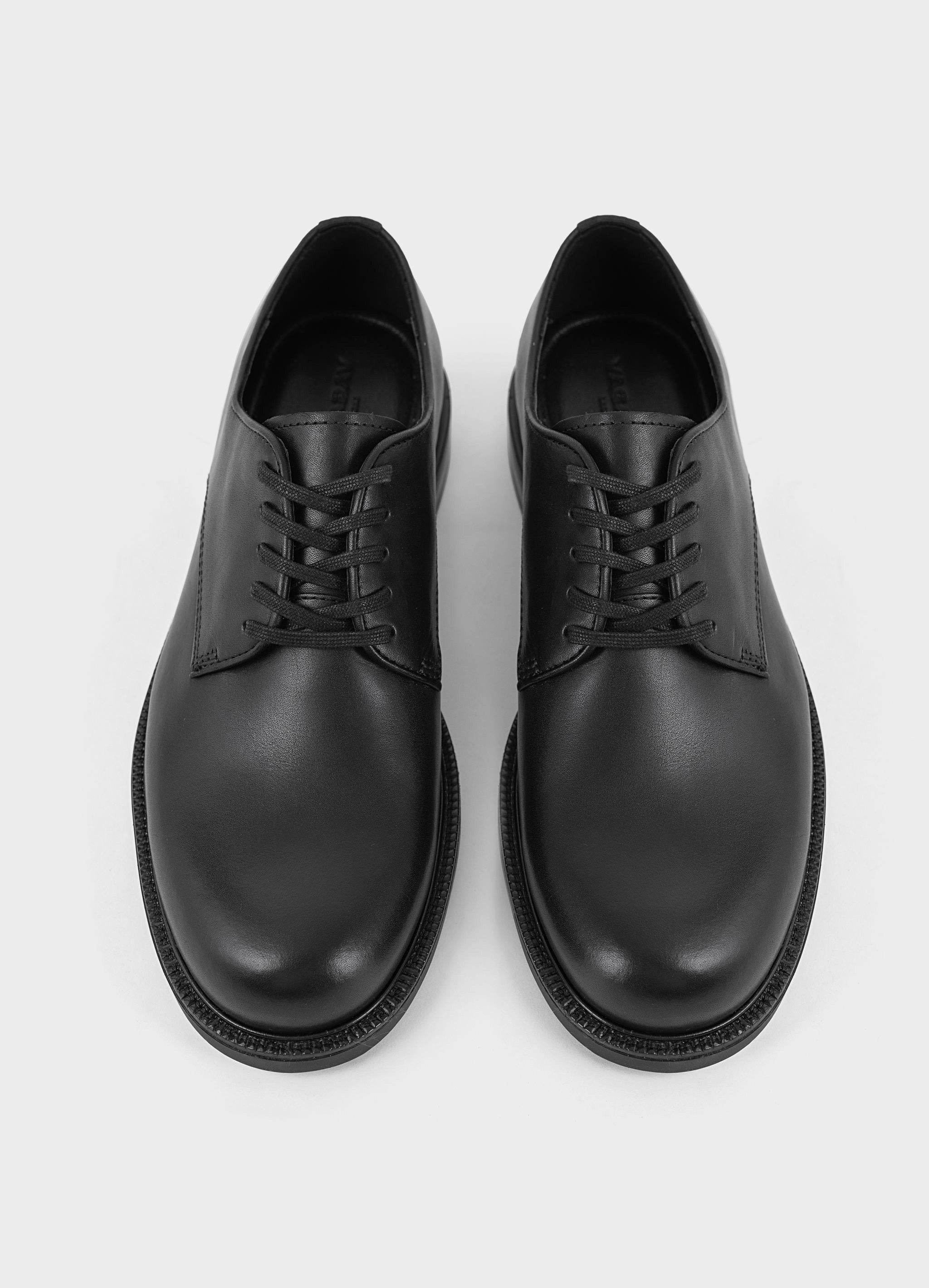 VAGABOND | ZAPATOS CASUAL | HOMBRE | FLOYD | NEGRO