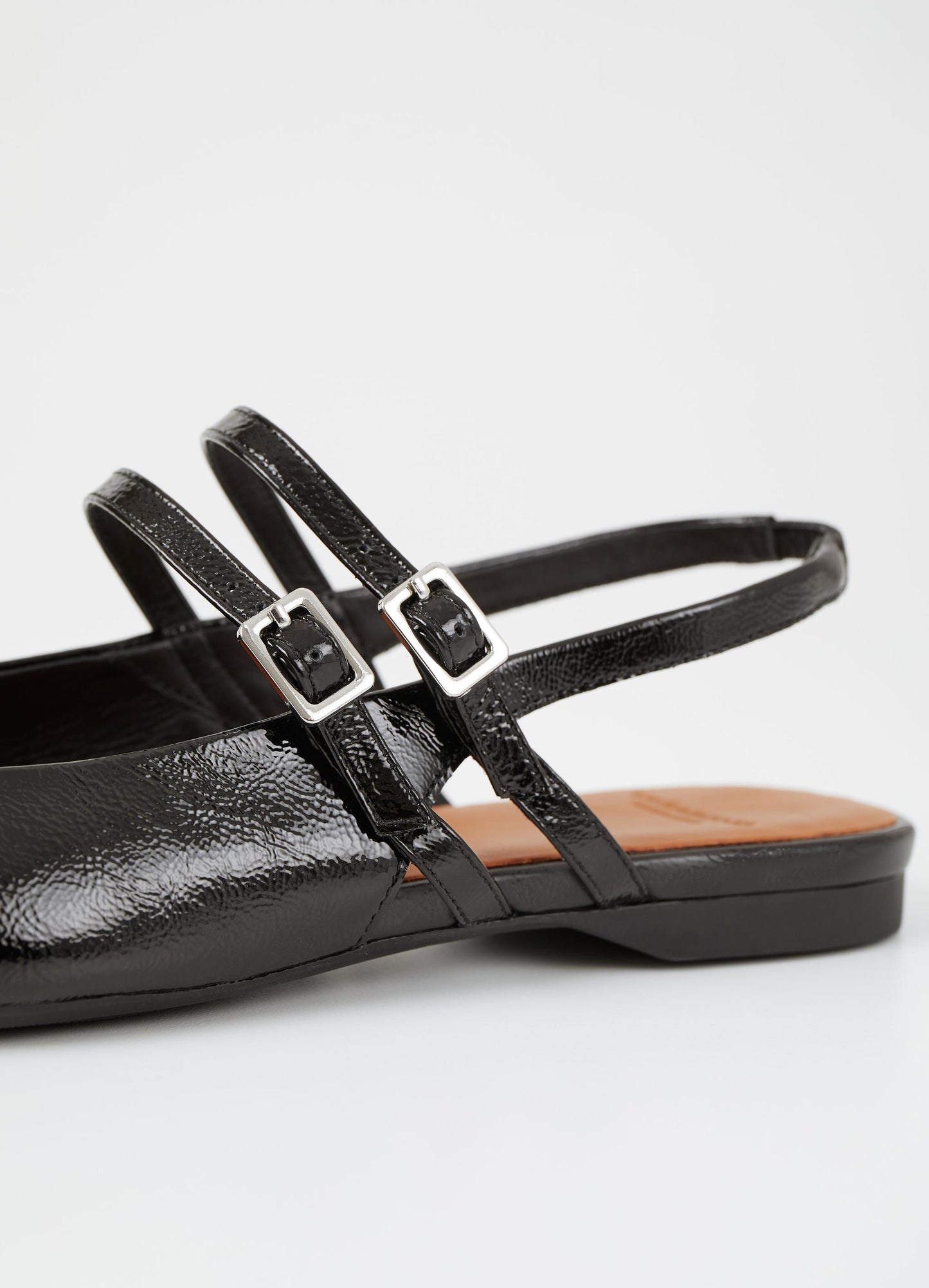 VAGABOND | SANDALS | WOMEN | HERMINE PATENT LEATHER