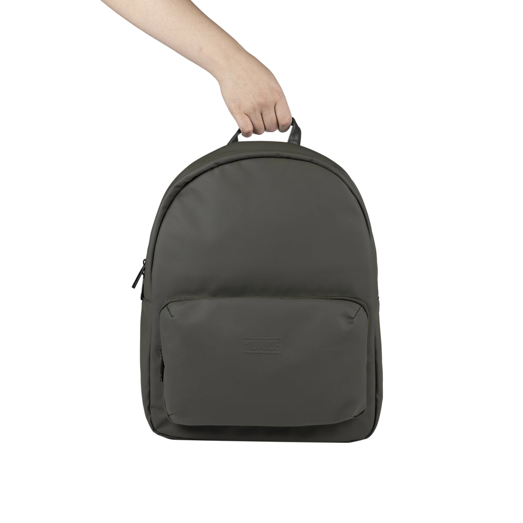 MUNICH | MOCHILAS | HOMBRE | PEAK RECYCLED FW25 BACKPACK KHAKI | CAQUI