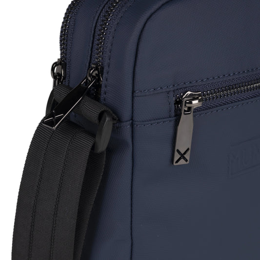MUNICH | BANDOLERA | HOMBRE | PEAK RECYCLED CROSSBODY BLUE | AZUL