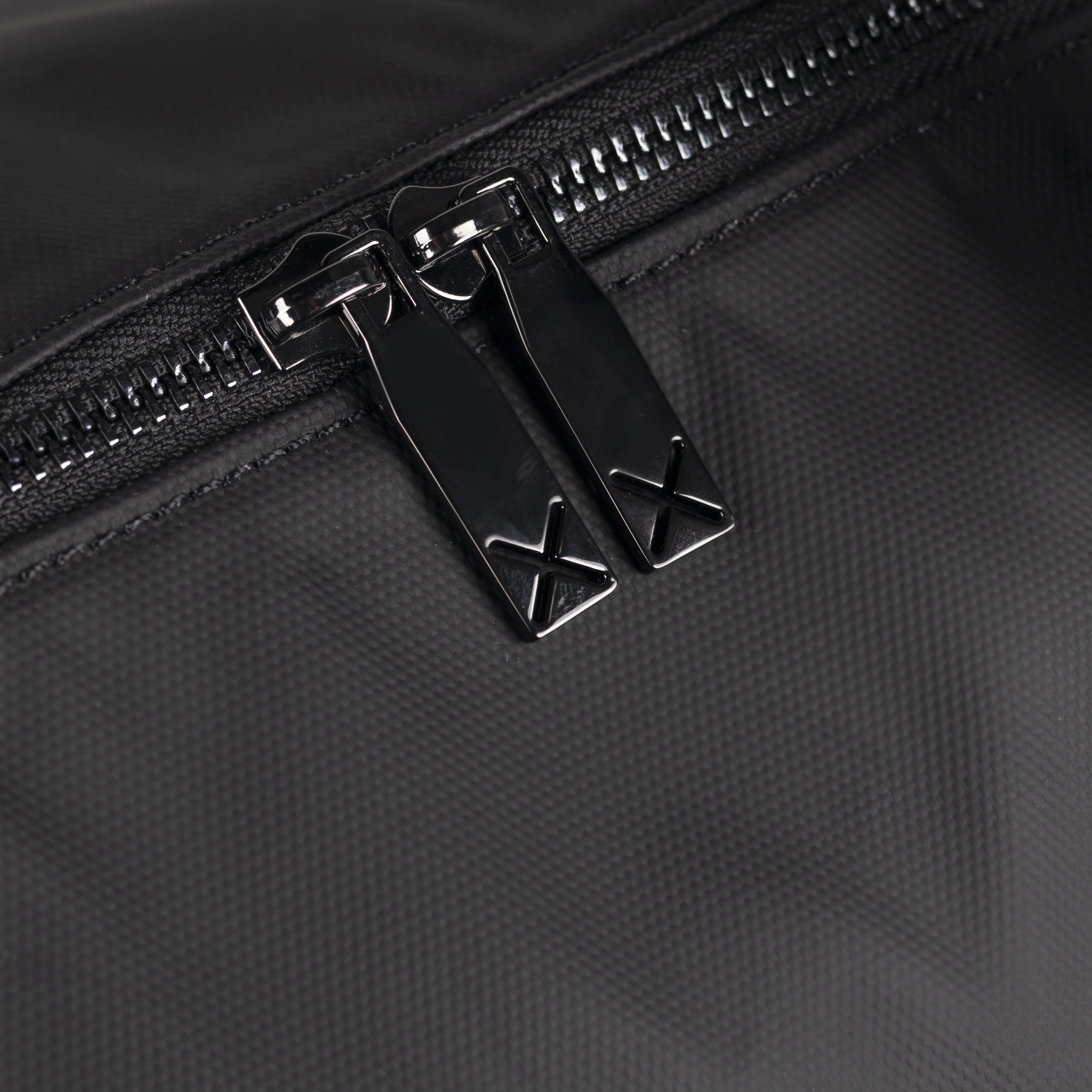 MUNICH | BAGS | MEN | PEAK RECYCLED WEEKENDER BLACK | BLACK