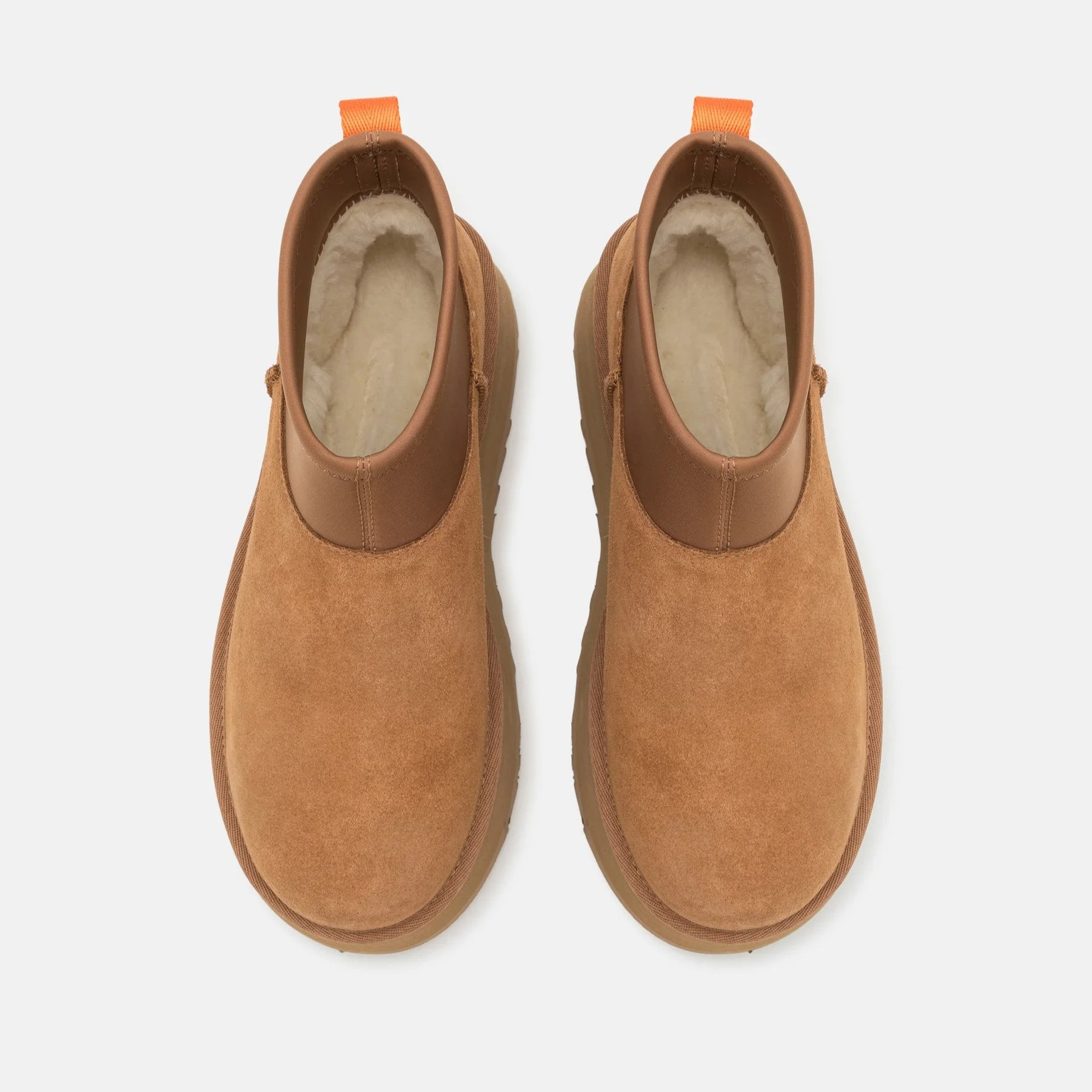 UGG | BOTES | DONA | CLASSIC MINI DIPPER CHESTNUT | MARRÓ
