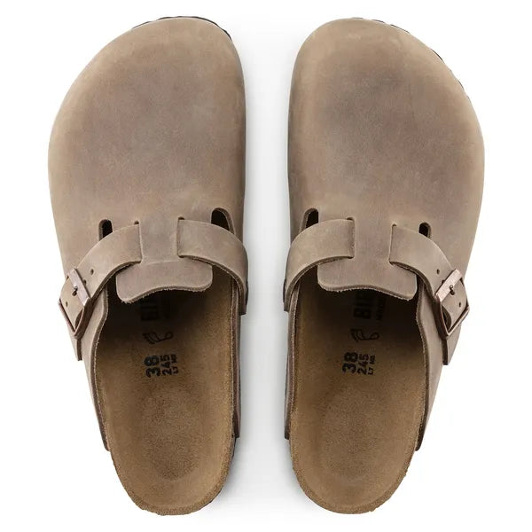 BIRKENSTOCK | Мюли и сабо | УНИСЕКС | BOSTON LEOI TOBACCO BROWN | ВЕСНА-ЛЕТО