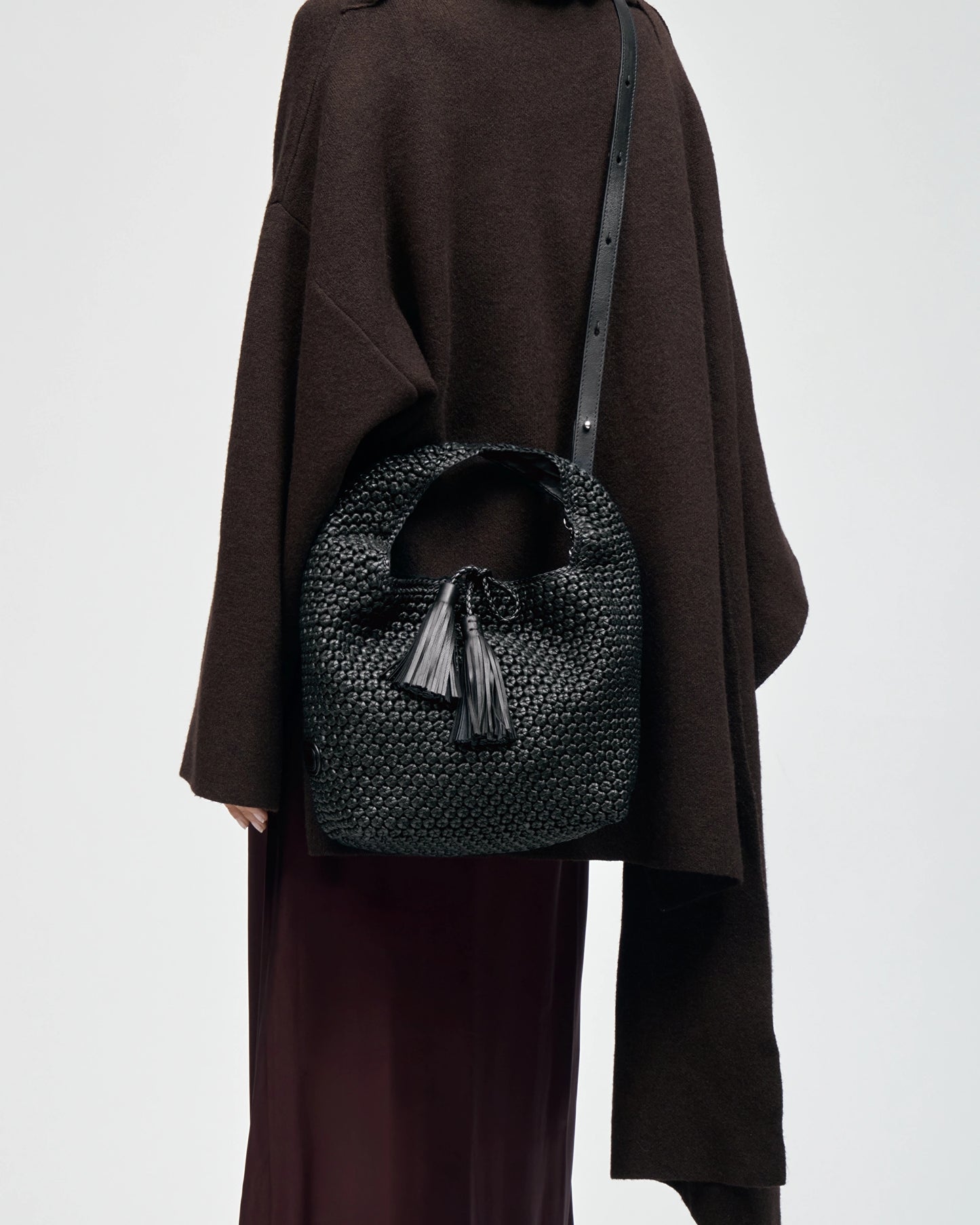 LOTTUSSE | BOLSOS | MUJER | SACO HOBO NOODBAG PIEL DE CORDERO NEGRO | NEGRO