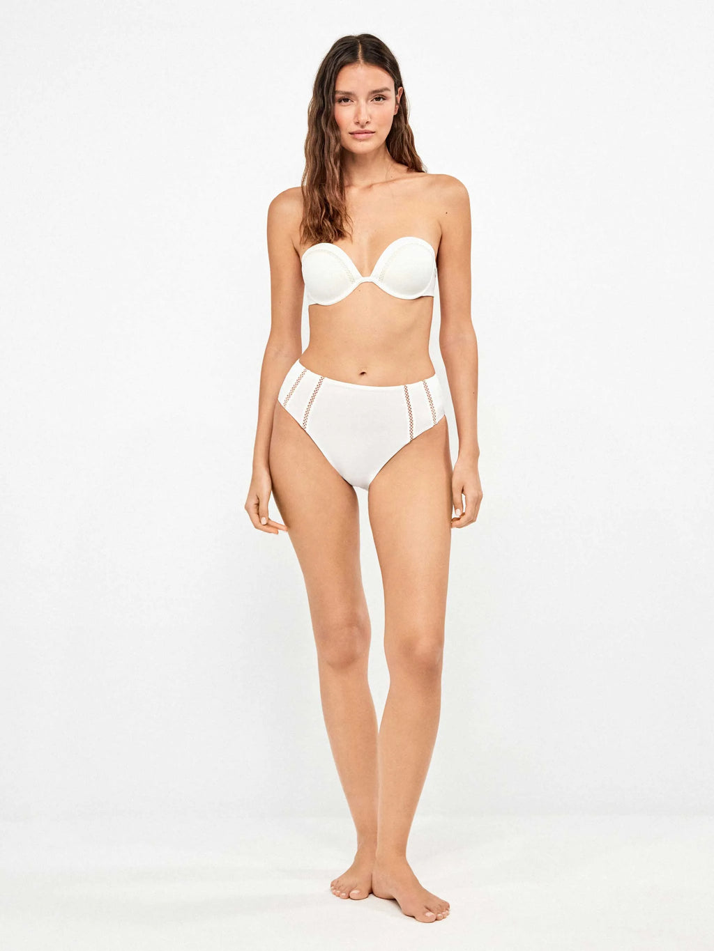 GISELA | BAÑADORES | MUJER | BRAGA BIKINI ALTA MARFIL | BLANCO