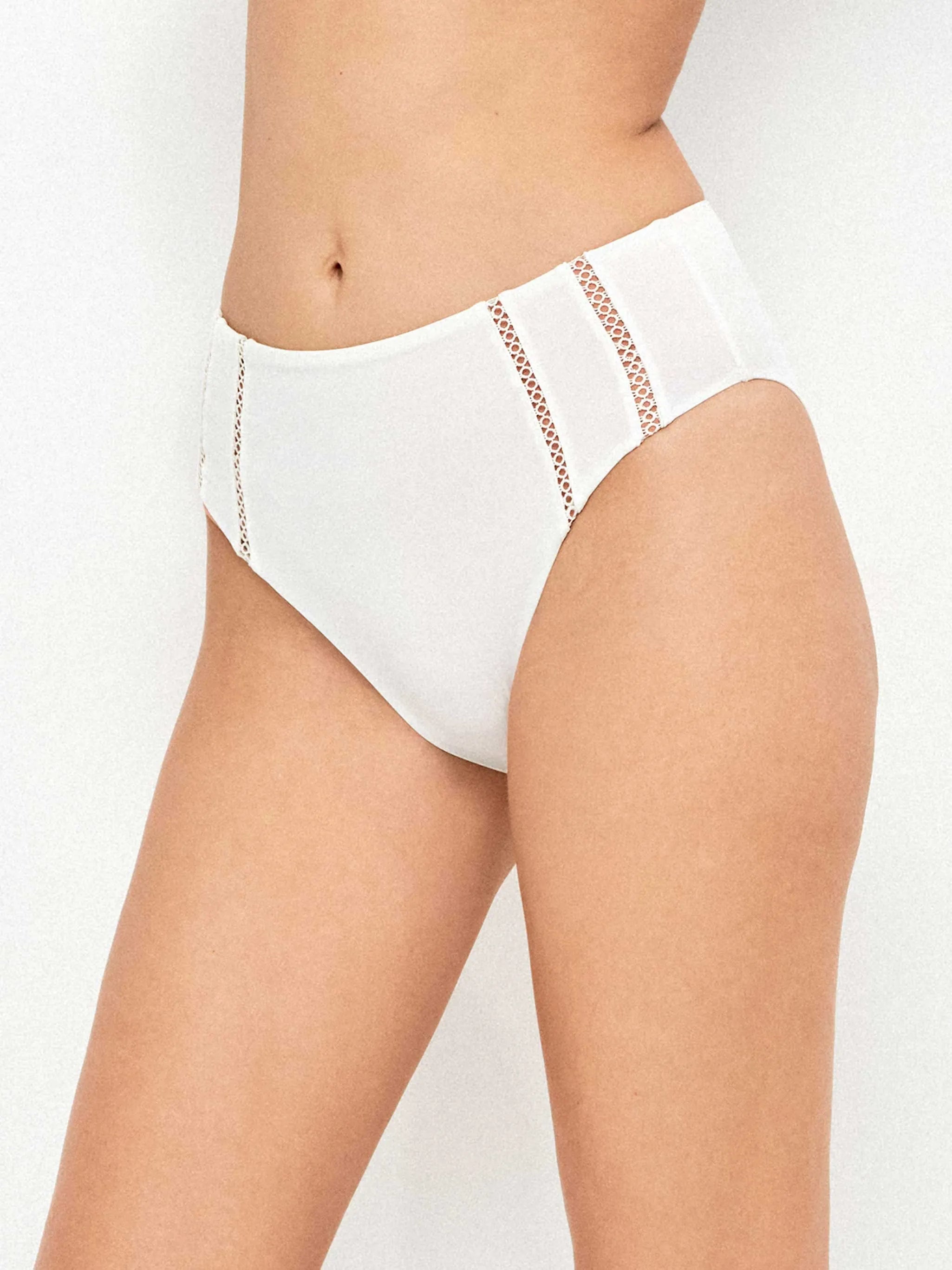 GISELA | BAÑADORES | MUJER | BRAGA BIKINI ALTA MARFIL | BLANCO