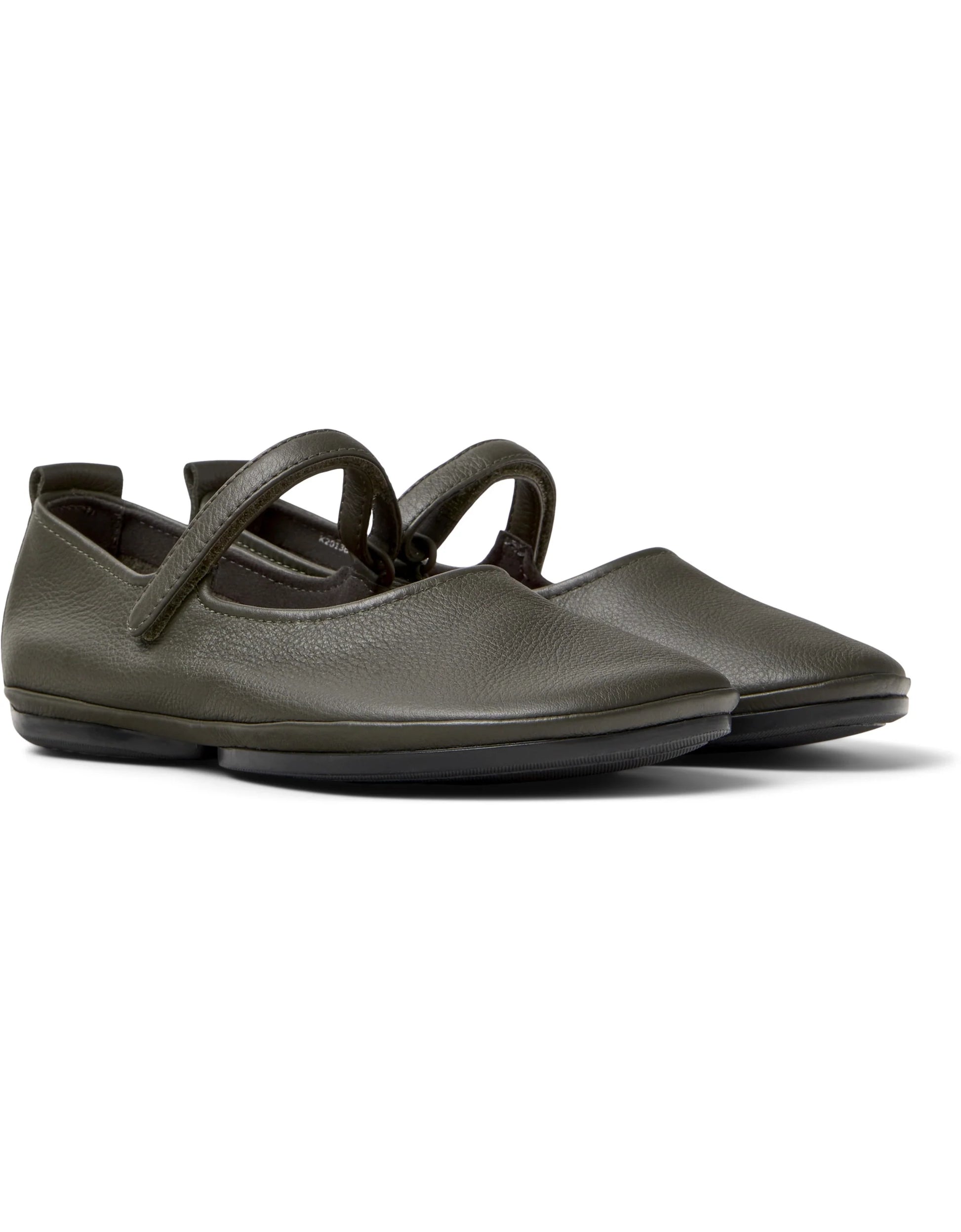 Mocasines Para Mujer De La Marca Camper Modelo Right Nina Sella Ufo/Isla Ry Negro De Color Verde