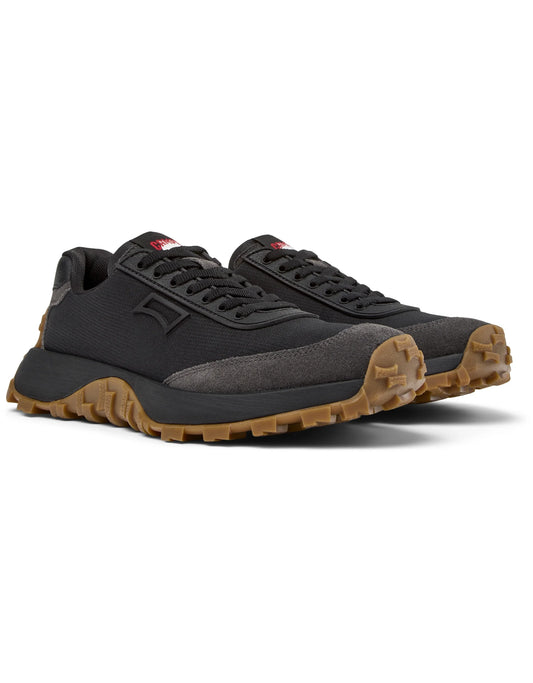 Sneakers Para Mujer De La Marca Camper Modelo Drift Trail Rug Meteor,Camis.Negro/Dtrail Negro-Miel De Color Negro