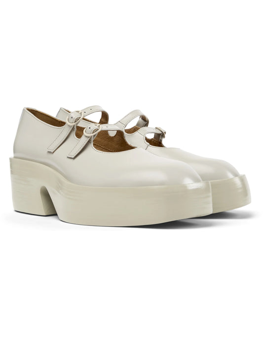Mocasines Para Mujer De La Marca Camper Modelo Billie Mimi Hely/Billie Hely Shiny De Color Beige