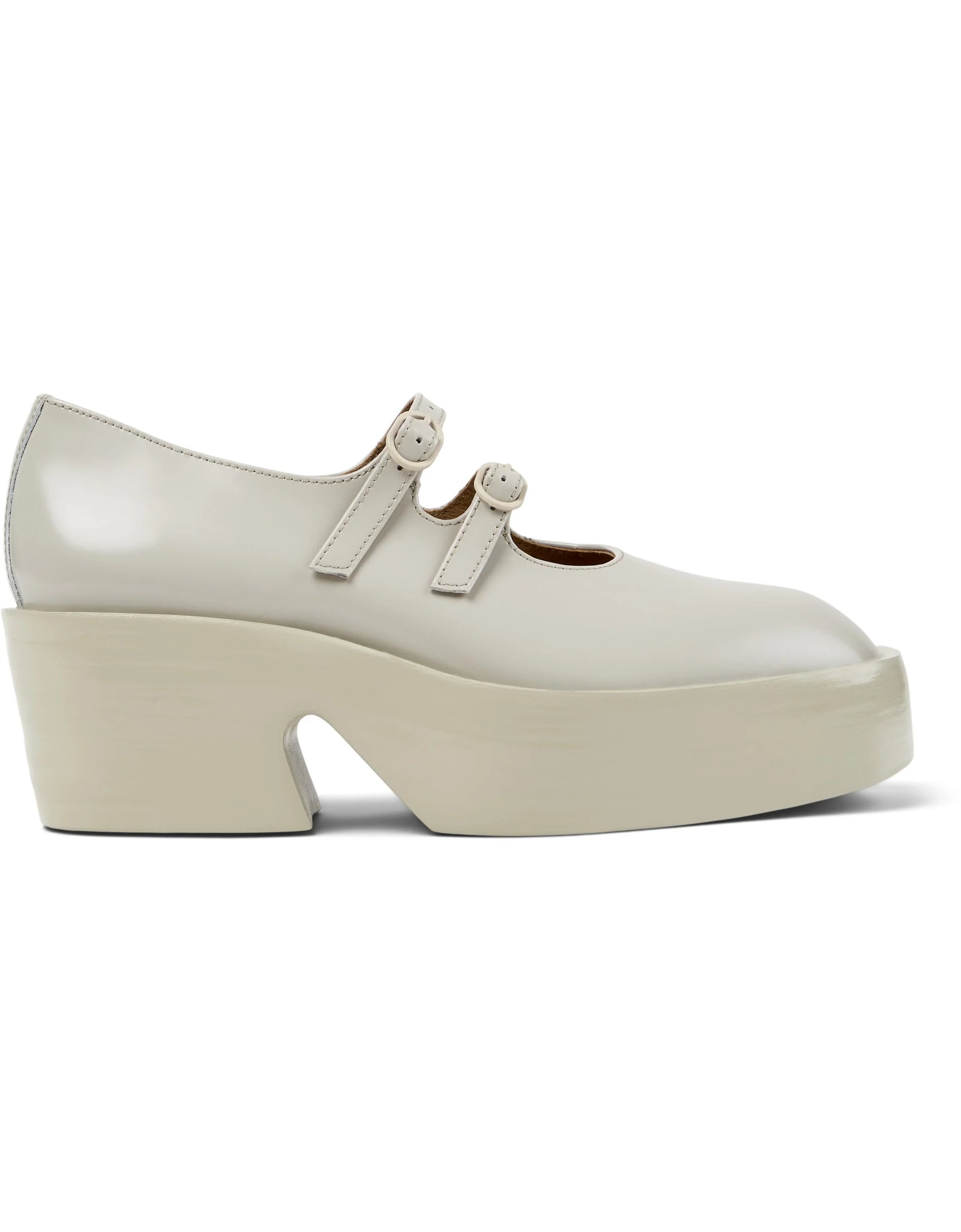 Mocasines Para Mujer De La Marca Camper Modelo Billie Mimi Hely/Billie Hely Shiny De Color Beige