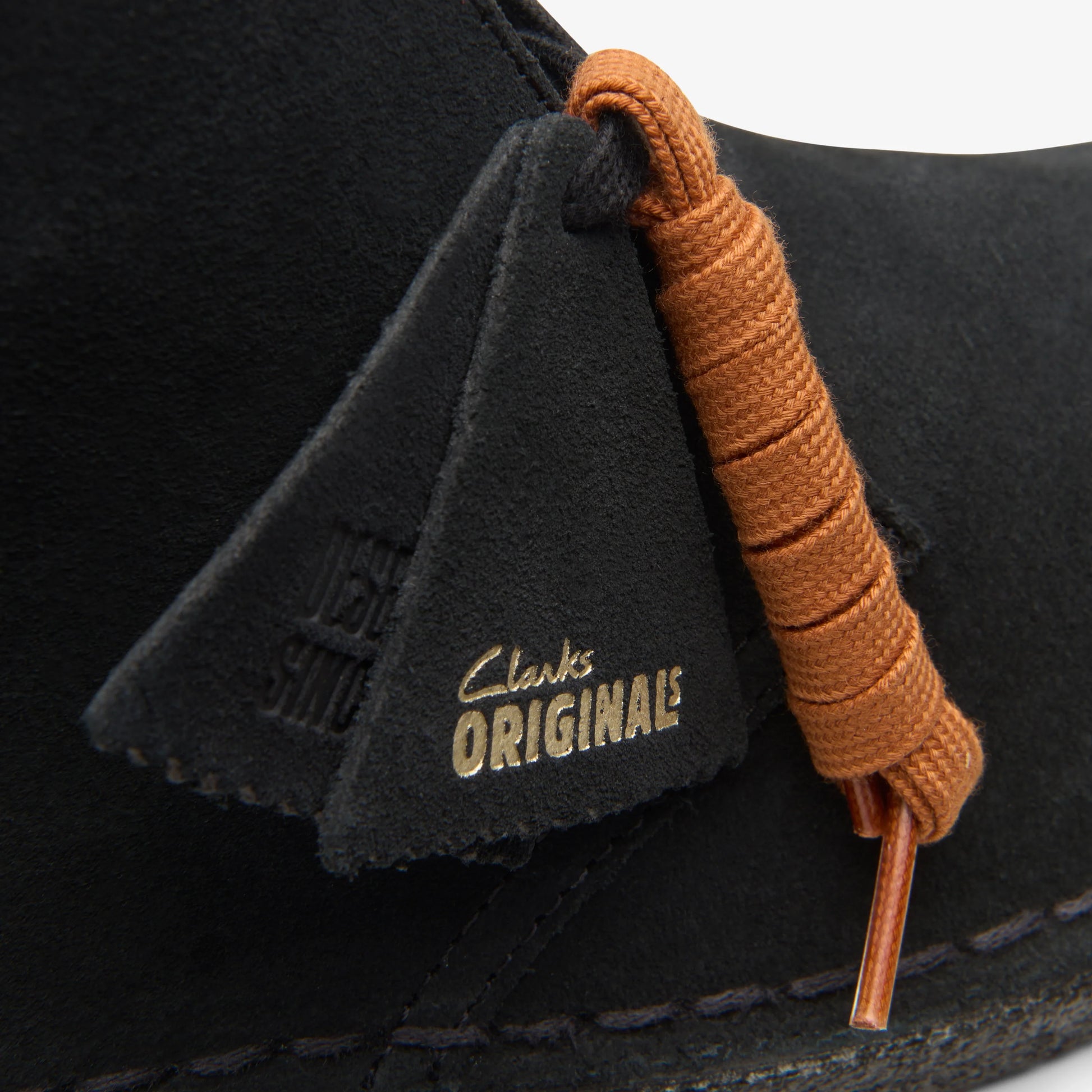 Botas De La Marca Clarks  Para Hombre Modelo Desert Boot Black Sde En Color Negro