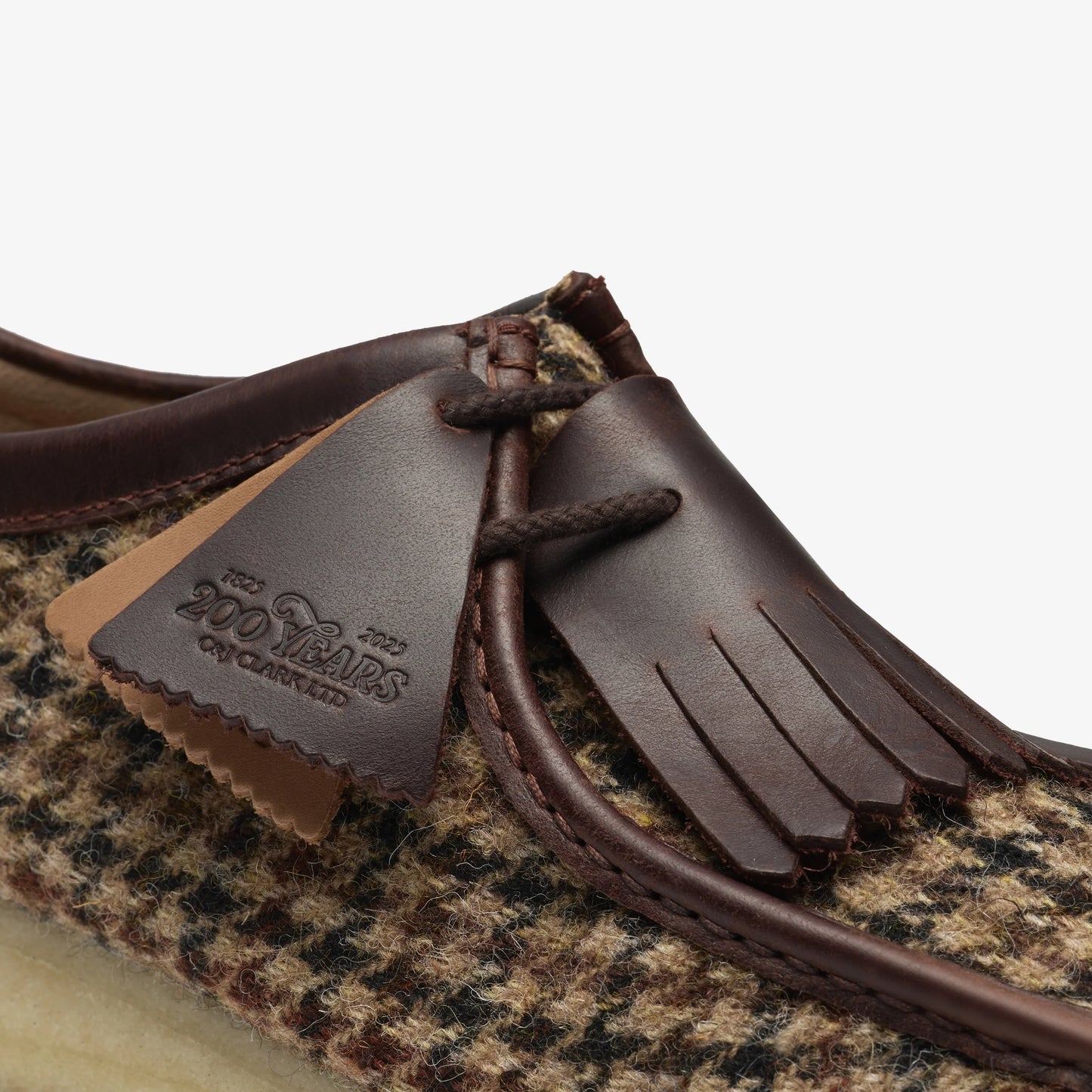 Zapatos Casual De La Marca Clarks  Para Hombre Modelo Wallabee Brown Tweed Comb En Color Marrón