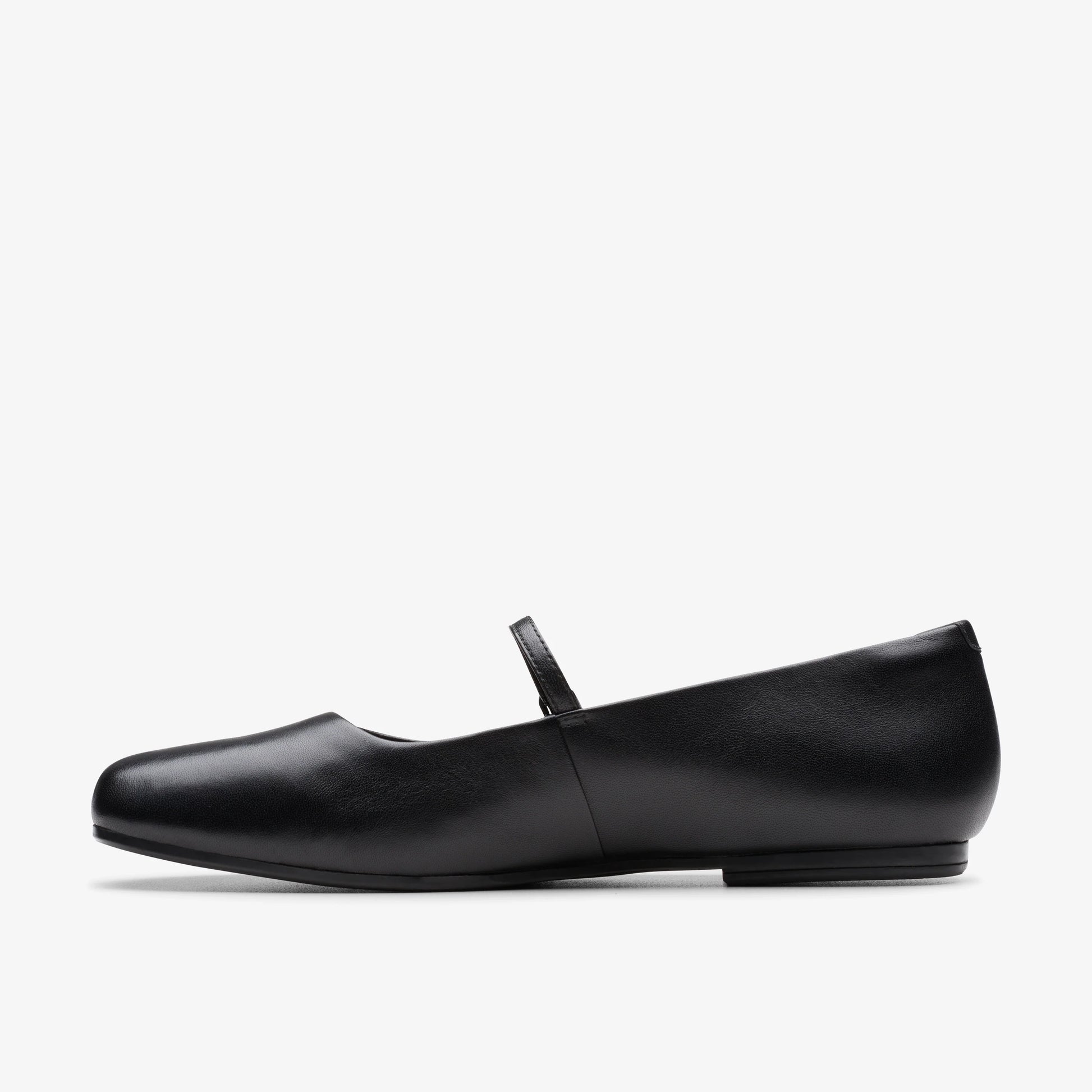 Zapatos Casual De La Marca Clarks  Para Mujer Modelo Livia Sky Black Leather En Color Negro