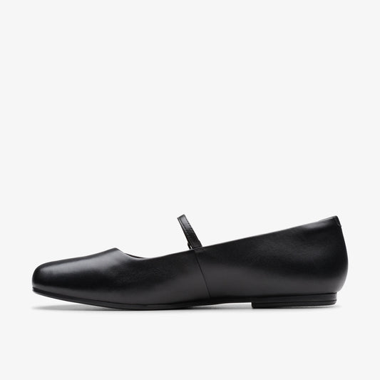 Zapatos Casual De La Marca Clarks  Para Mujer Modelo Livia Sky Black Leather En Color Negro