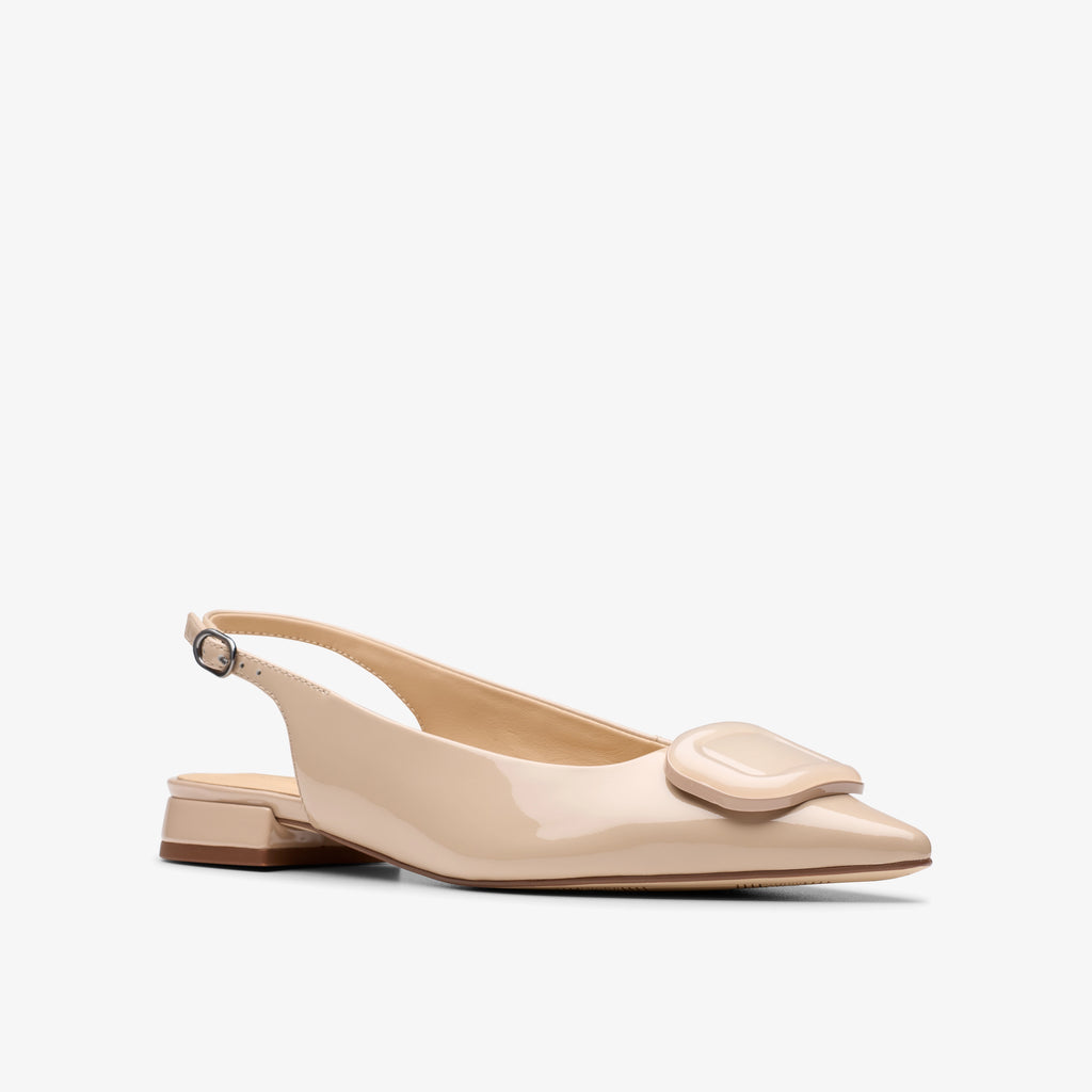 CLARKS | DRESS SHOES | WOMEN | SENSA15 TRIM SAND PATENT | BEIGE