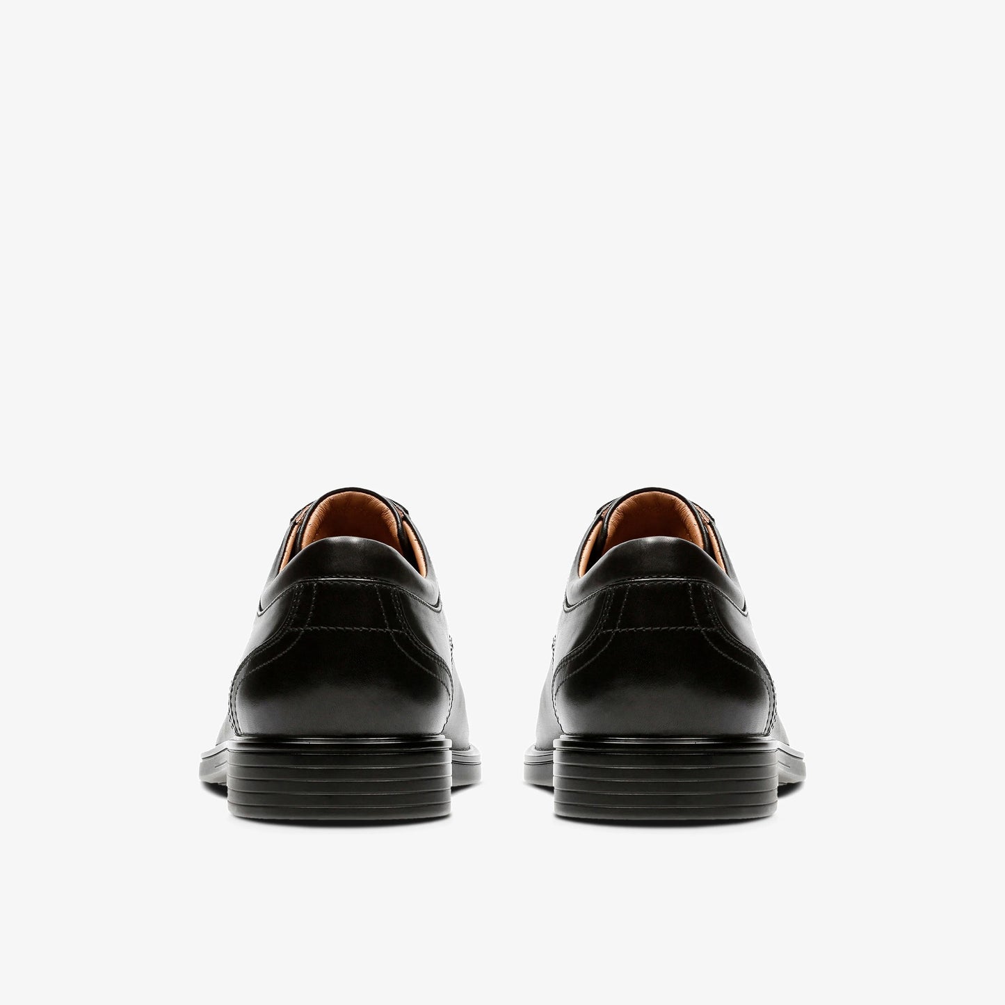 Zapatos De Vestir De La Marca Clarks Para Hombre Modelo Un Aldric Lace Black Leather En Color Negro