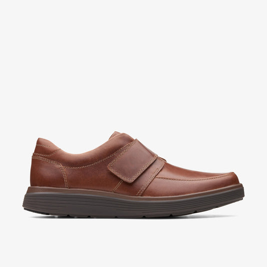 Zapatos Casual De La Marca Clarks  Para Hombre Modelo Un Abode Strap Dark Tan Lea En Color Marrón