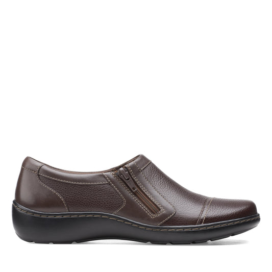 Zapatos Casual De La Marca Clarks  Para Mujer Modelo Cora Giny Dark Brn Tumbled En Color Marrón