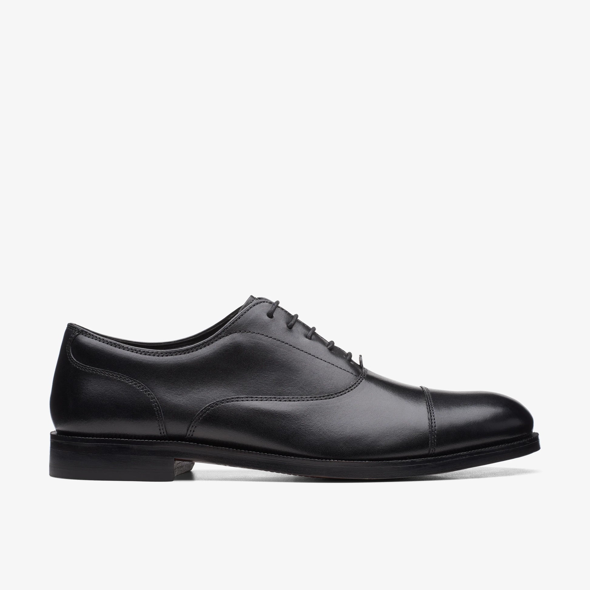 Zapatos De Vestir De La Marca Clarks  Para Hombre Modelo Craftdean Cap Black Leather En Color Negro