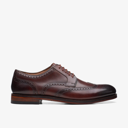 Zapatos De Vestir De La Marca Clarks  Para Hombre Modelo Craftdean Wing Dark Tan Lea En Color Marrón