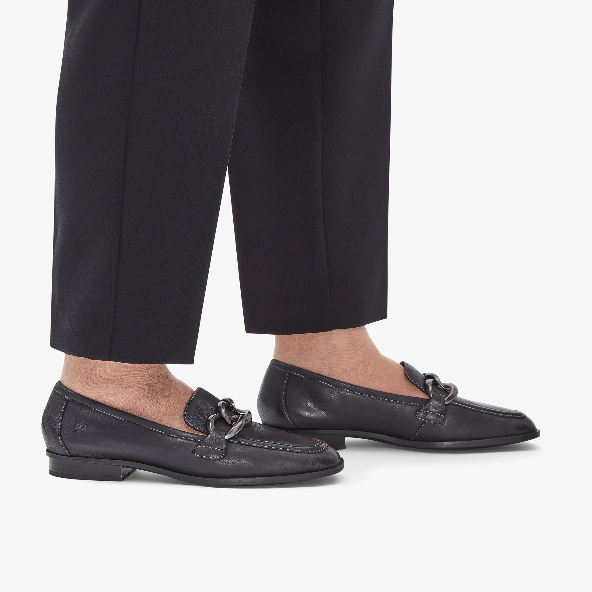 Zapatos De Vestir De La Marca Clarks  Para Mujer Modelo Sarafyna Iris Black Soft En Color Negro