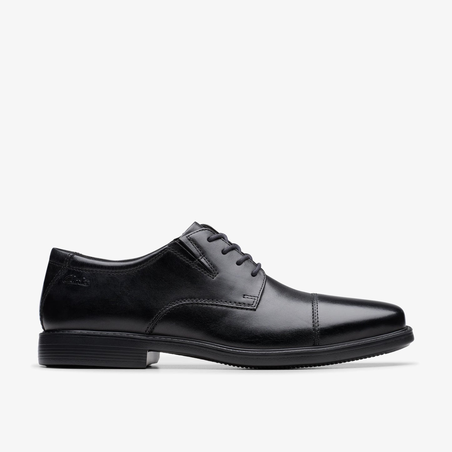 Zapatos De Vestir De La Marca Clarks  Para Hombre Modelo Cosgrove Cap Black Leather En Color Negro