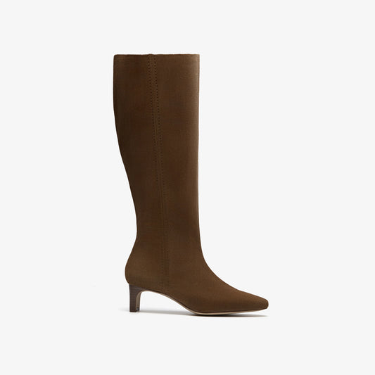 Botas De La Marca Clarks  Para Mujer Modelo Edina Tall Walnut Suede En Color Marrón
