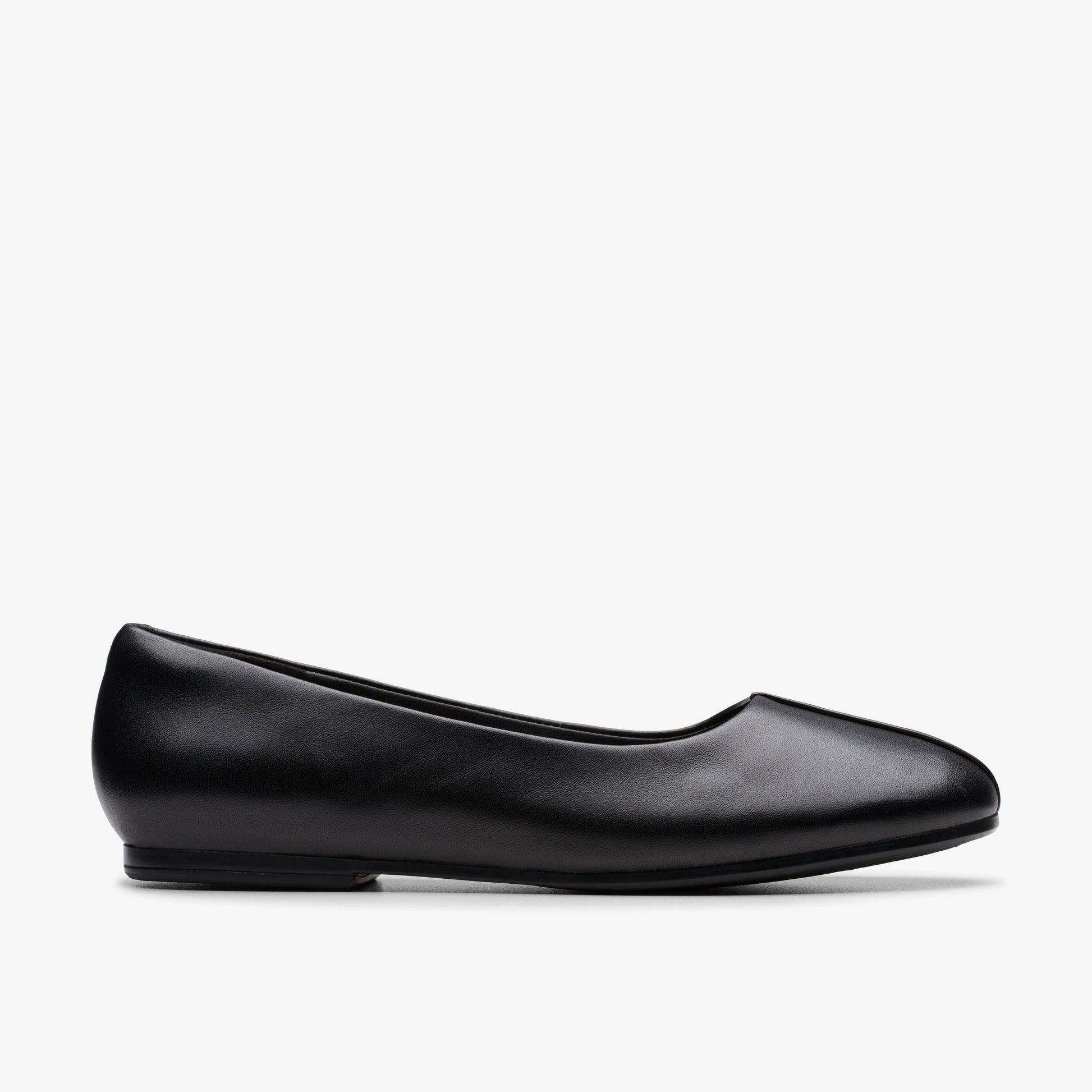Zapatos Casual De La Marca Clarks  Para Mujer Modelo Livia Lily Black Leather En Color Negro