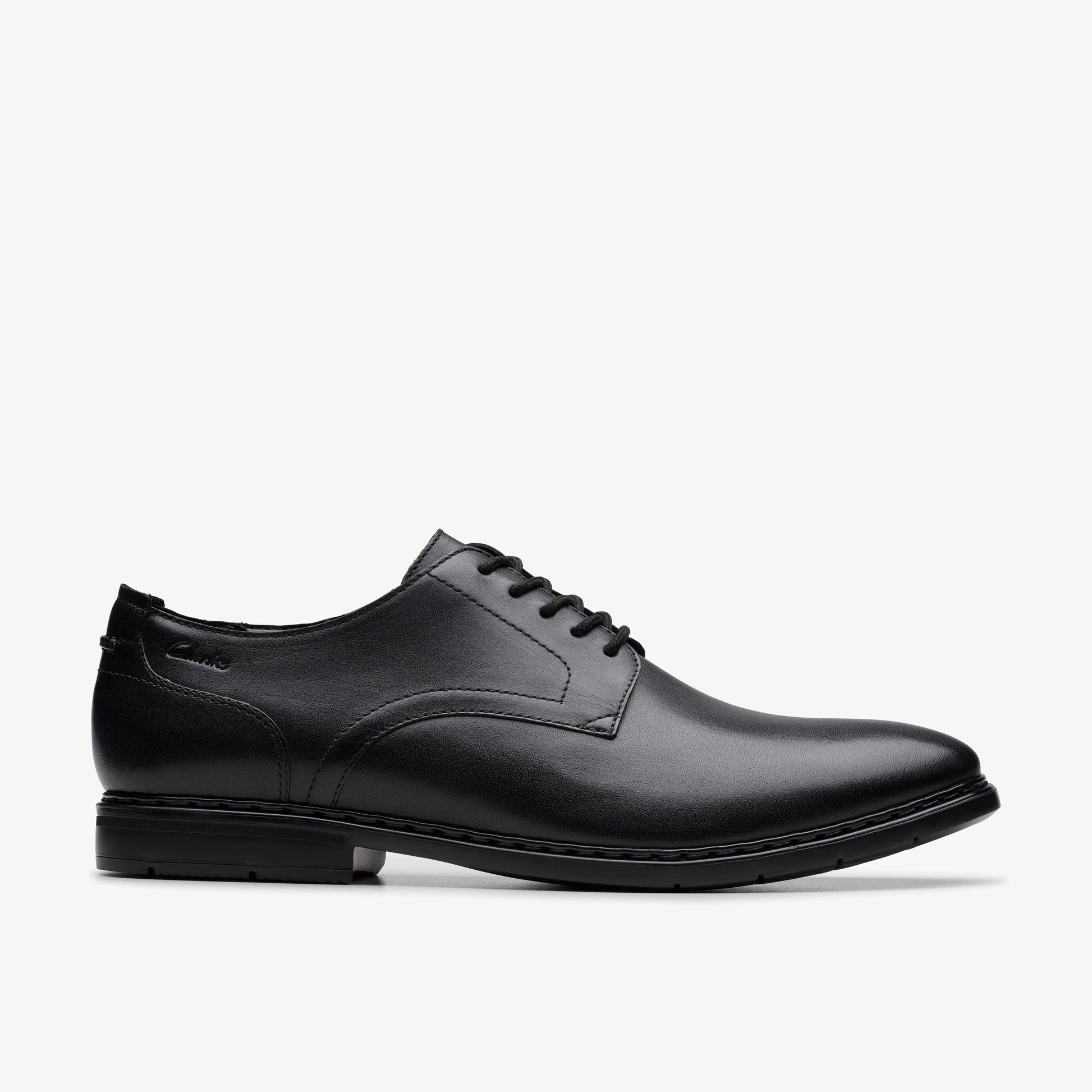 Zapatos De Vestir De La Marca Clarks  Para Hombre Modelo Banbury Derby Black Leather En Color Negro