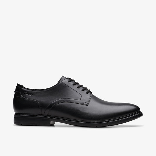 Zapatos De Vestir De La Marca Clarks  Para Hombre Modelo Banbury Derby Black Leather En Color Negro